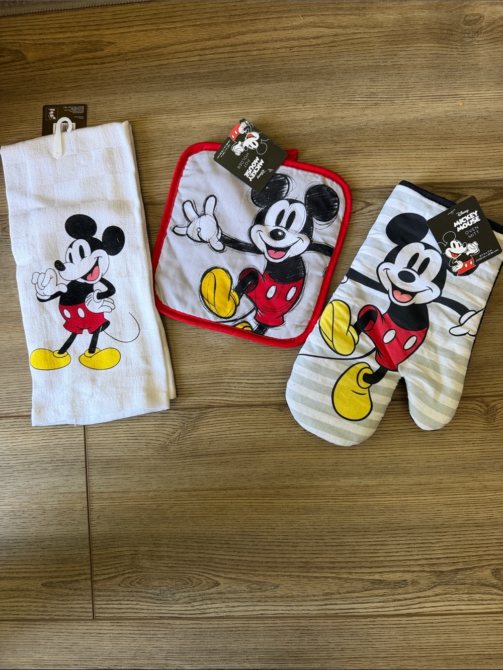 Kids Accessories - Kitchen Linens